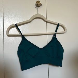 🪣Lululemon Ebb to Street Bra Size 10🪣